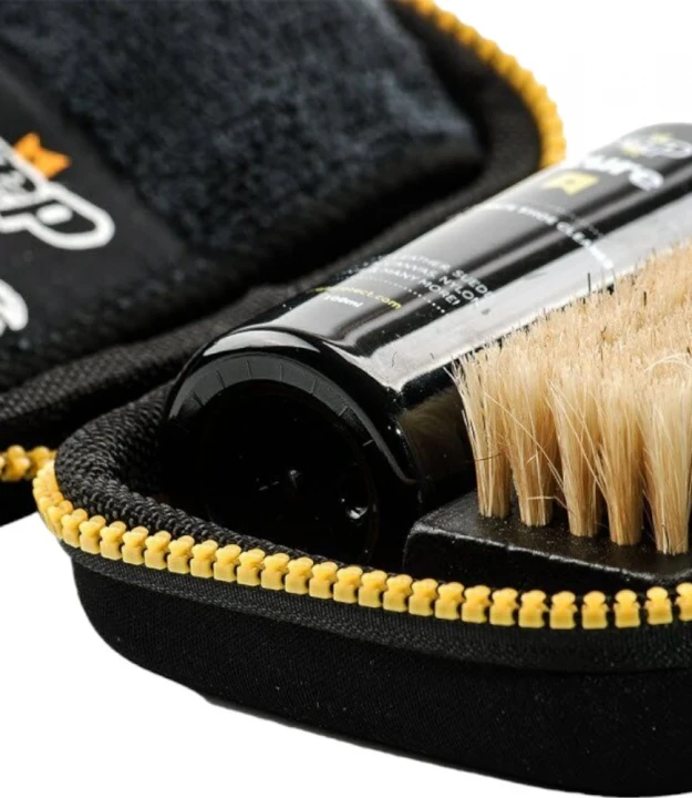 crep protect - cure ultimate cleaning kit 2