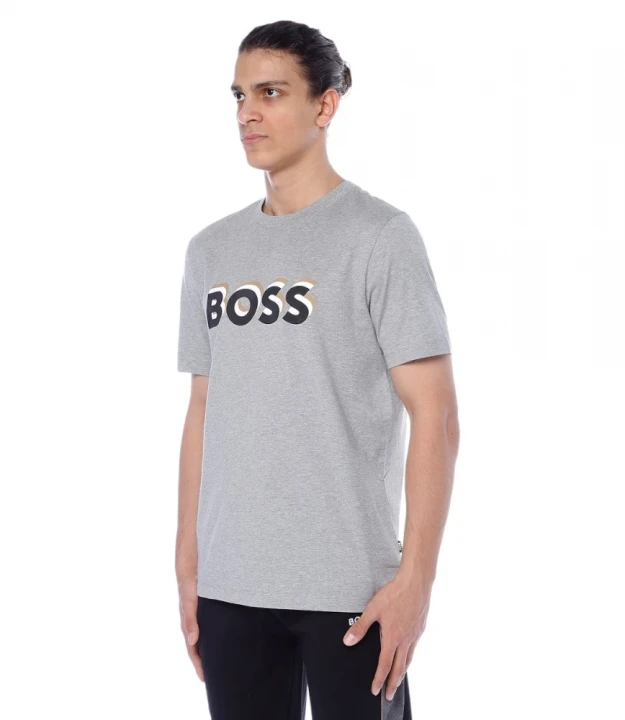 Boss Tiburt futbolkasi 1