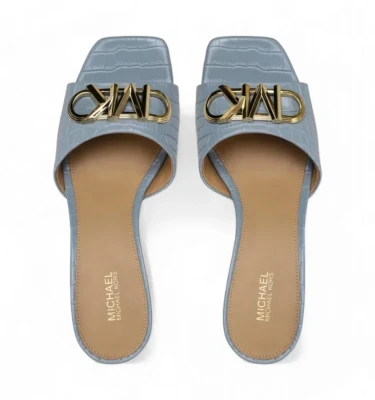 Шлепки Michael Kors Amal Kitten Sandal 3