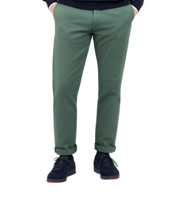 Harmont & Blaine Shimlari