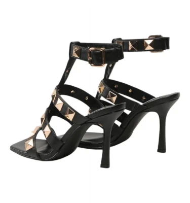 Босоножки Steve Madden Sandały Capri 3