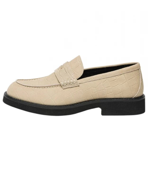 Boss Eleri Lofellari 1