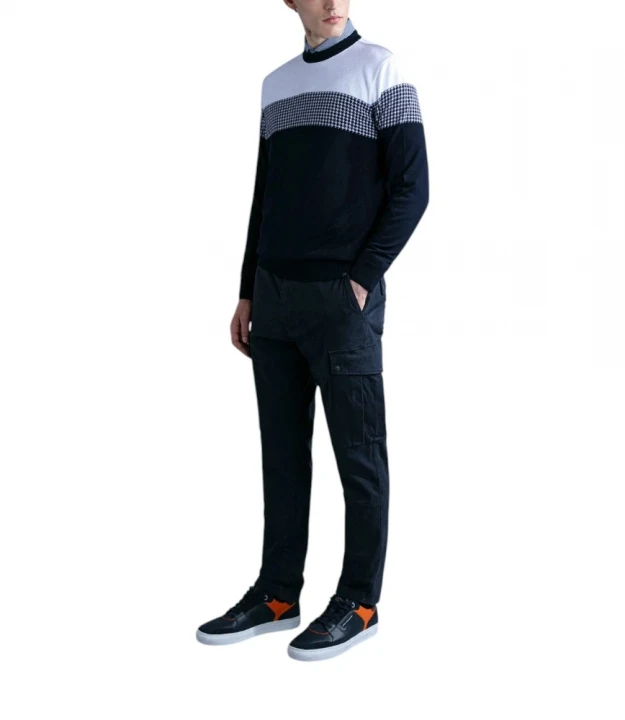 Men's Knitted Roundneck 2