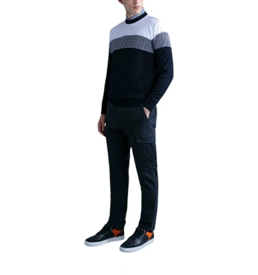 Men's Knitted Roundneck 2