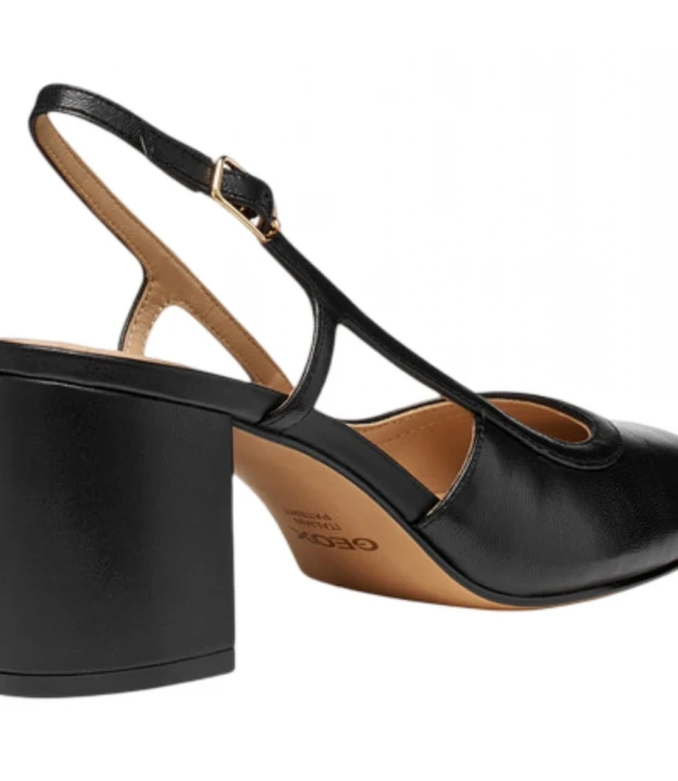 Virnilisa 65 Woman 3