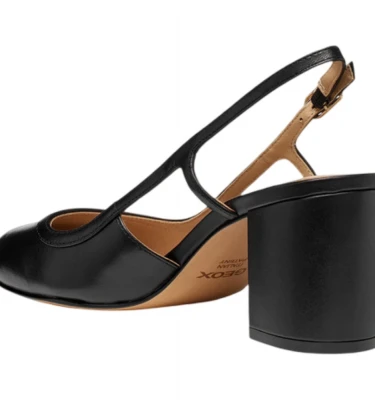 Virnilisa 65 Woman 2