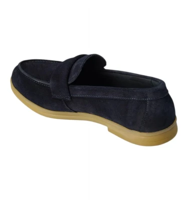 Moccasin 1