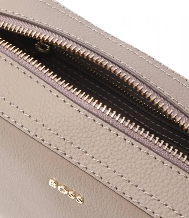 Lenah_Crossbody 3