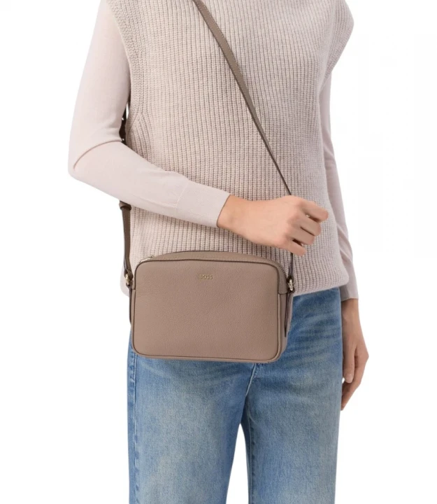 Lenah_Crossbody 4