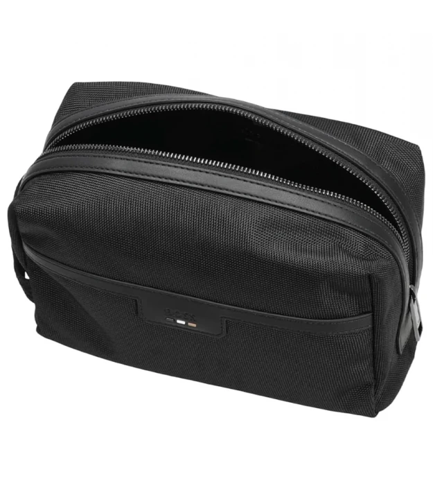 Ray_N_Washbag 1