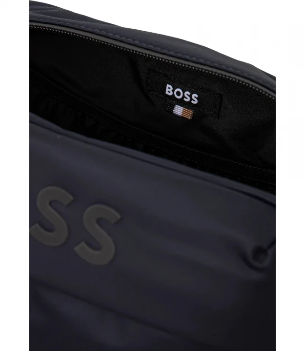 Stormy Washbag 2