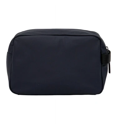 Stormy Washbag 1