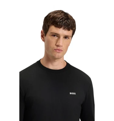 Tee Long 1