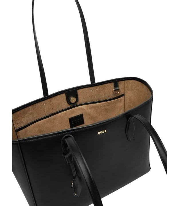 Numah Tote 4