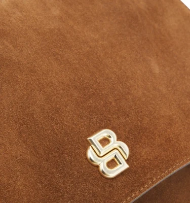 Beyond Saddle S 3