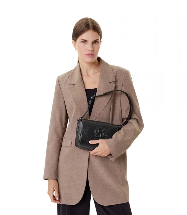 Anett Flap 4