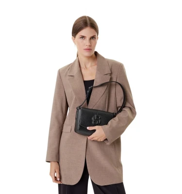 Anett Flap 4