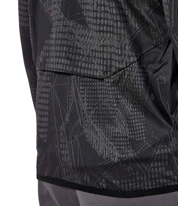 Sweat Desert Active 4