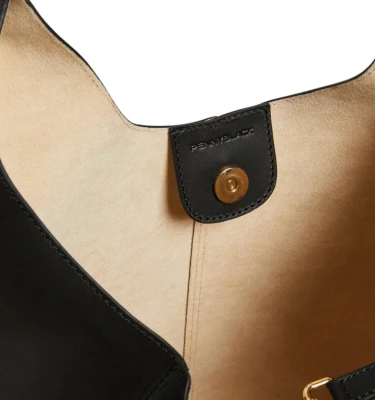 01: Handbag Cayenne 2