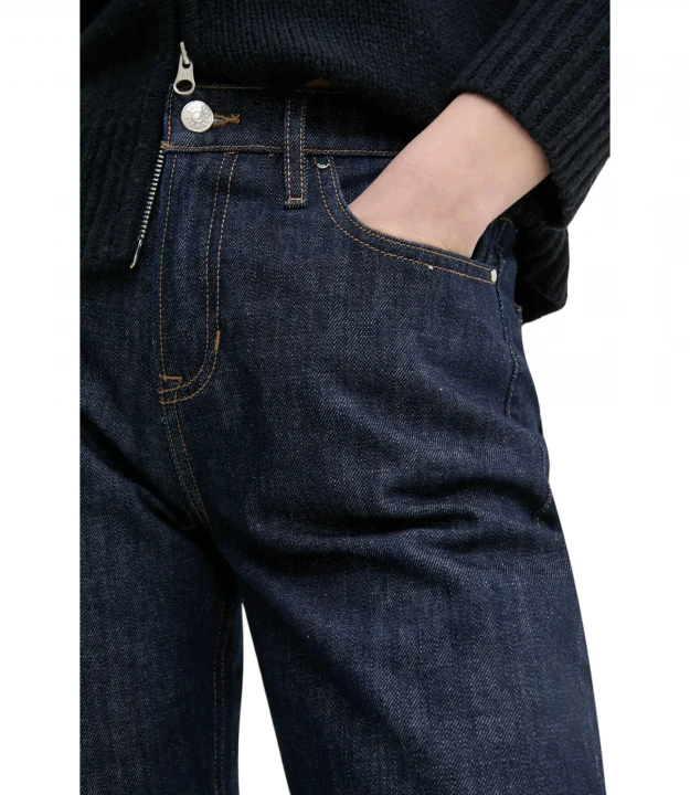 C-Modern Slim 2