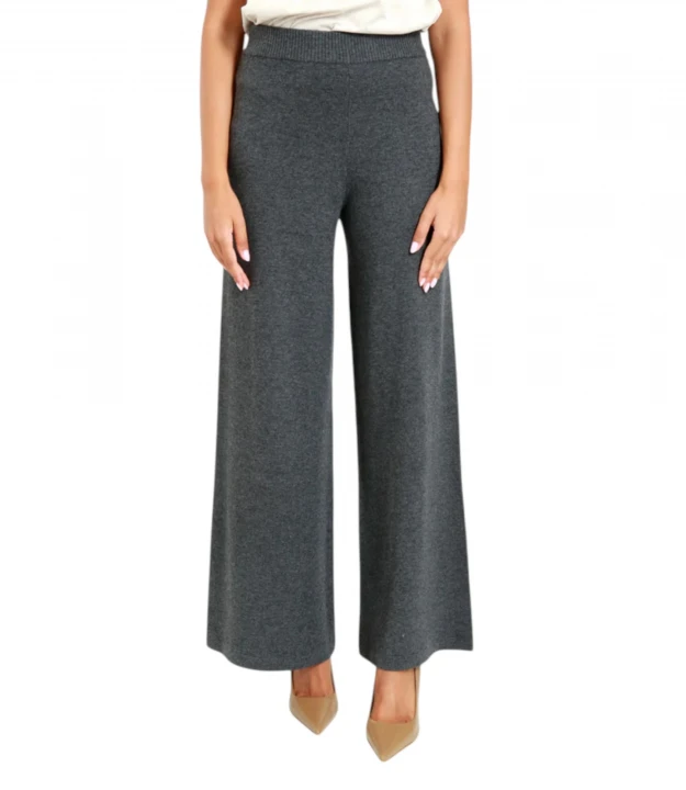 01: Knitted Trouser Adam