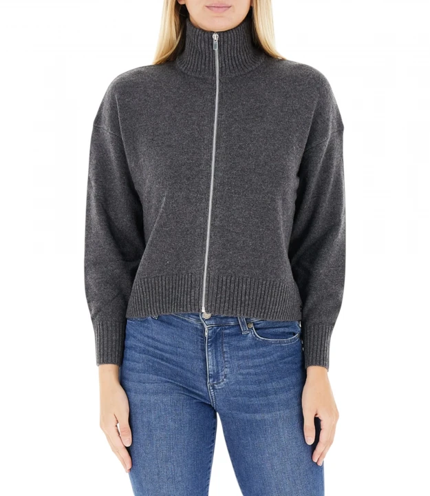 01: Knitted Cardigan Antares