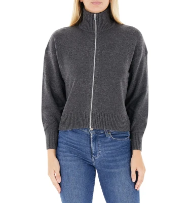 01: Knitted Cardigan Antares