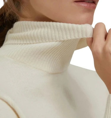 01: Sweater Collana 4