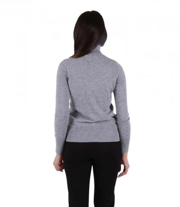 01: Sweater Collana 1