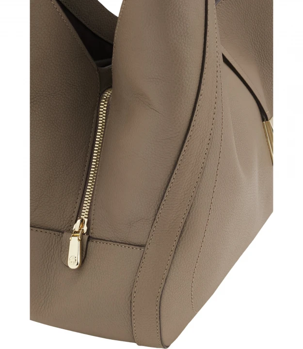 Reah Medium Tote 4