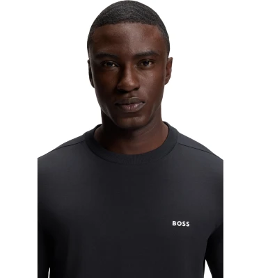 Tee Long 1