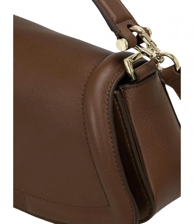 Ariell M Shoud.Bag M 2