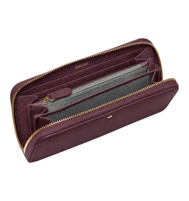 Wallet Woman
