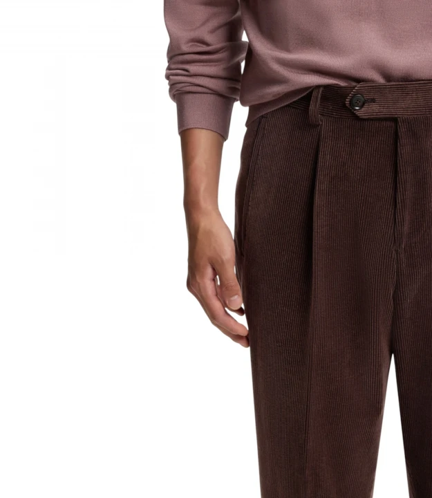 L-Peet-Pleat-252 2