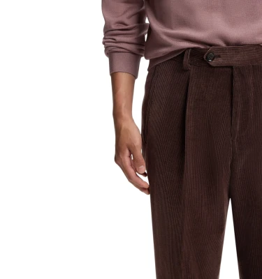 L-Peet-Pleat-252 2