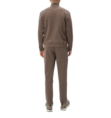 Jogging Suit 1